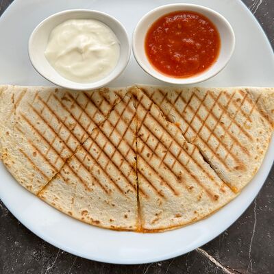 Кесадилья мяснаяв Eurasiafood по цене 340 ₽