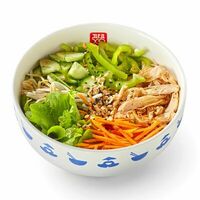 Салат по-Вьетнамски с курицей в ДЕД ХО