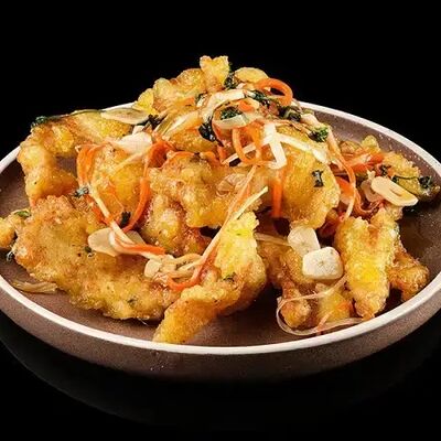 Курица в кисло-сладком соусе малая в Мистер чао по цене 687 ₽