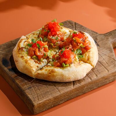 Лепешка с тартаром из лосося в ЛарисуВаннуХочу по цене 730