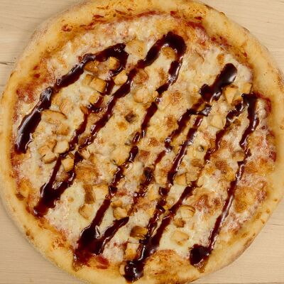 Пицца Цыпленок BBQ 30 см в Елидаели по цене 849 ₽