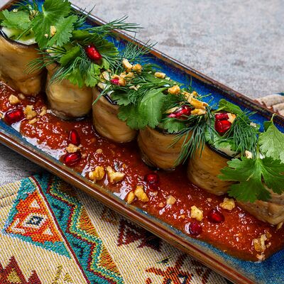 Баклажанные рулетикив Шари Вари Чайхана по цене 600 ₽