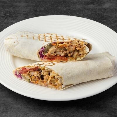Шаурма с курицей в Шашлык шаурма по цене 290 ₽