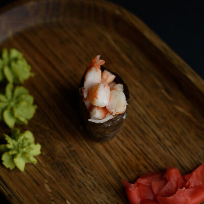 Гункан Креветка в Elmarco по цене 325 ₽