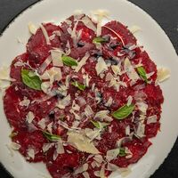 Карпаччо из телятины в Сытый Лось