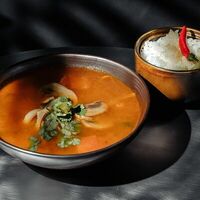 Том ям с рисом в Hookah Place Vostok