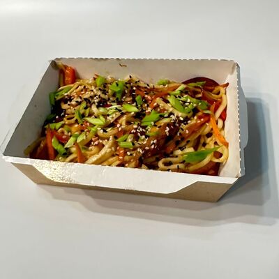 Удон с овощами в SUSHI WOW по цене 350 ₽