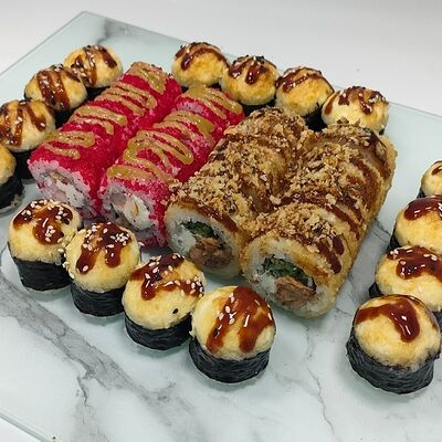 Сет Аппетитный 32 шт. в АмиРолл по цене 1714 ₽