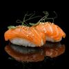 Суши Лосось и дрессинг мацухиса в Вкус Моря по цене 370