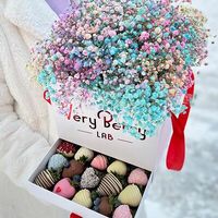 Шкатулка с гипсофилой L в Клубника в шоколаде VeryBerryLab