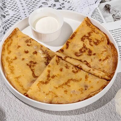 Тройка блинчиков со сметаной в Vivat Pizza по цене 375 ₽