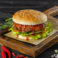 Бургер Kazan в ИТЛЕ Стейк-кафе Halal