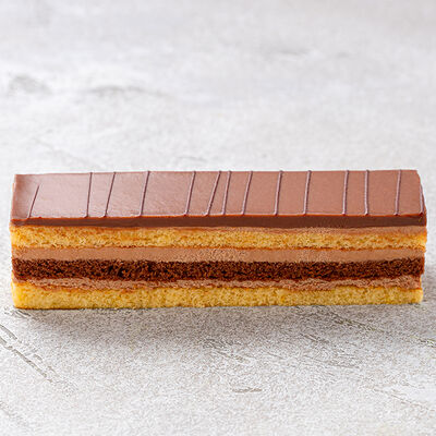 Торт Опера в Шоколадница по цене 390 ₽