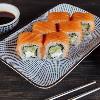 Ролл Филадельфия Классика в Эбби Noodles & Sushi Bar по цене 430