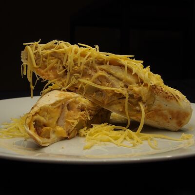 Такос куриныйв Cous cous по цене 490 ₽