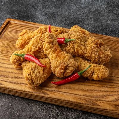 Куриные крылья острые в Black Star Burger по цене 528 ₽