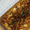 Пирог с говядиной под белым соусом (50 см) в Pate по цене 19000