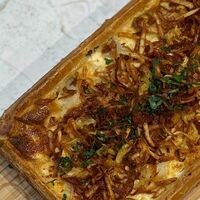 Пирог с говядиной под белым соусом (50 см) в Pate