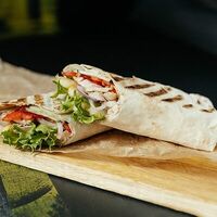 Шаурма с курицей в Pub Ded