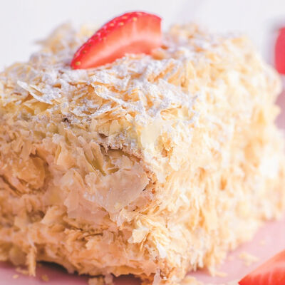 Торт Наполеон в Двор Помидор по цене 380