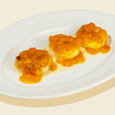 Сырники с заварным кремом и манго в Сицилия по цене 580 ₽