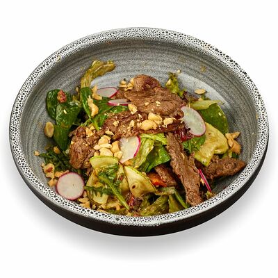 Теплый салат с говядиной в Мушу по цене 865 ₽