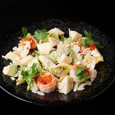 Салат с грушей и креветками в Сохо по цене 950 ₽