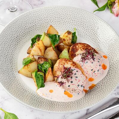 Щучьи котлеты с печеными овощами в Круассан-кафе по цене 845 ₽