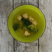 Ушица с семгой в Луна Рыба