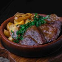 Говядина, маринованная в перечном соусе в Ели Сацебели