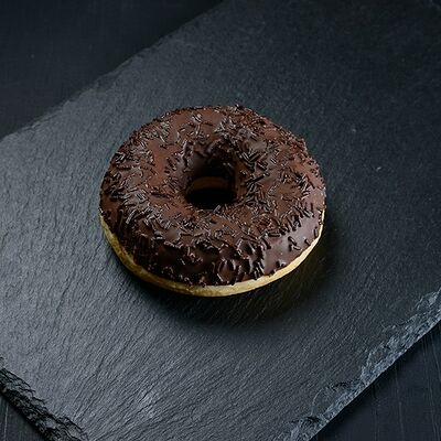 Донат шоколадный в Курочка рядом по цене 129 ₽