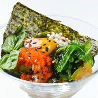 Закуска из лосося и авокадо в БамБуши