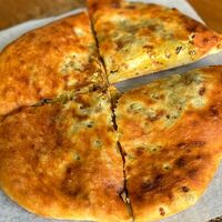 По-имеретински с грибами и сулугуни в Хачапури & Кофе