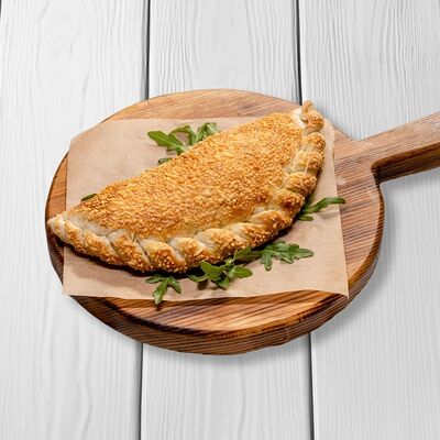 Кальцоне с курицей и грибами в Перчини по цене 600 ₽