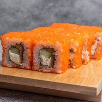 Калифорния с лососем в Суши & Пицца