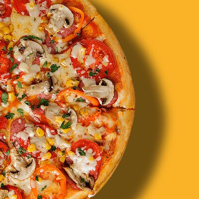 Пицца Вегетарианская 32 см в ФАРТуна по цене 700 ₽