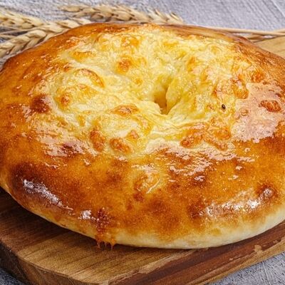 Хачапури по-аджарски в Aliya Uz-Food по цене 299 ₽