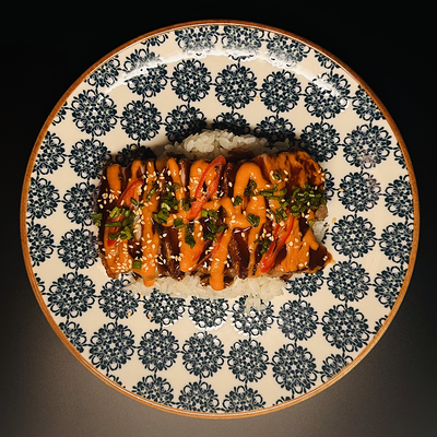 Свиная грудинка с рисом и перечным соусом в Ultramen.jp по цене 391 ₽