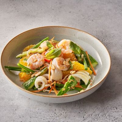 Салат с морепродуктами в Шикари по цене 410