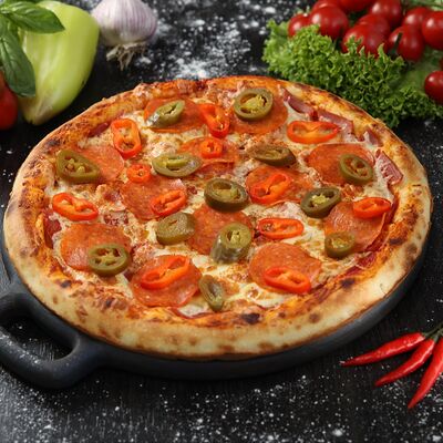 Пицца Пеперони острая 22 смв Loca Pizza по цене 630 ₽