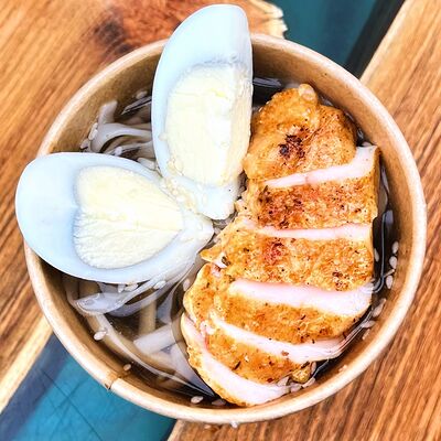 Рамен с курицей в Umami по цене 230 ₽