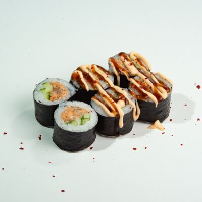 Малый ролл: с жареным лососем и огурцом (6 шт.) в ЁБИСАН по цене 259 ₽