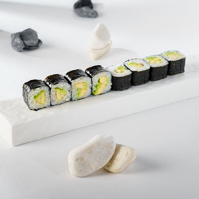 Клас. ролл с авокадо в Филадельфия по цене 351 ₽