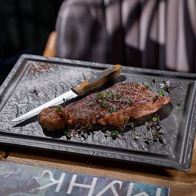 Стейк Стриплойн в Мунк по цене 2775 ₽