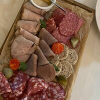 Мясное ассортив Ресторан Шервуд