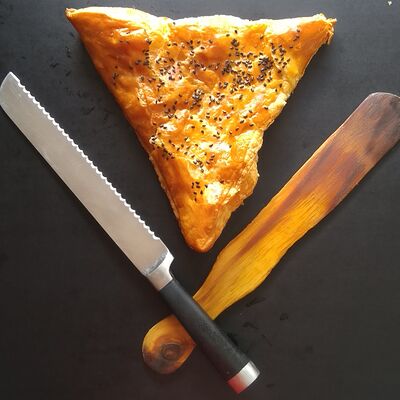 Самса с мясом в Vip-Pechka по цене 250 ₽