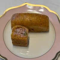 Крут с утиным террином и оливками в Кафе Ателье