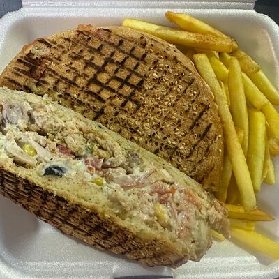 Фахитос в булке в Шаурмен по цене 475 ₽