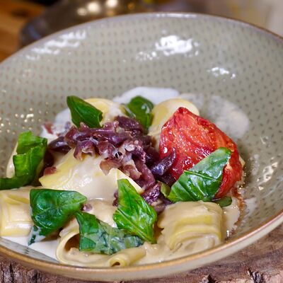 Куллама с вяленым гусем в Татарская Усадьба по цене 665 ₽