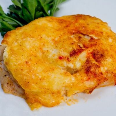 Запеченная курочка под ананасомв Гейша суши по цене 650 ₽